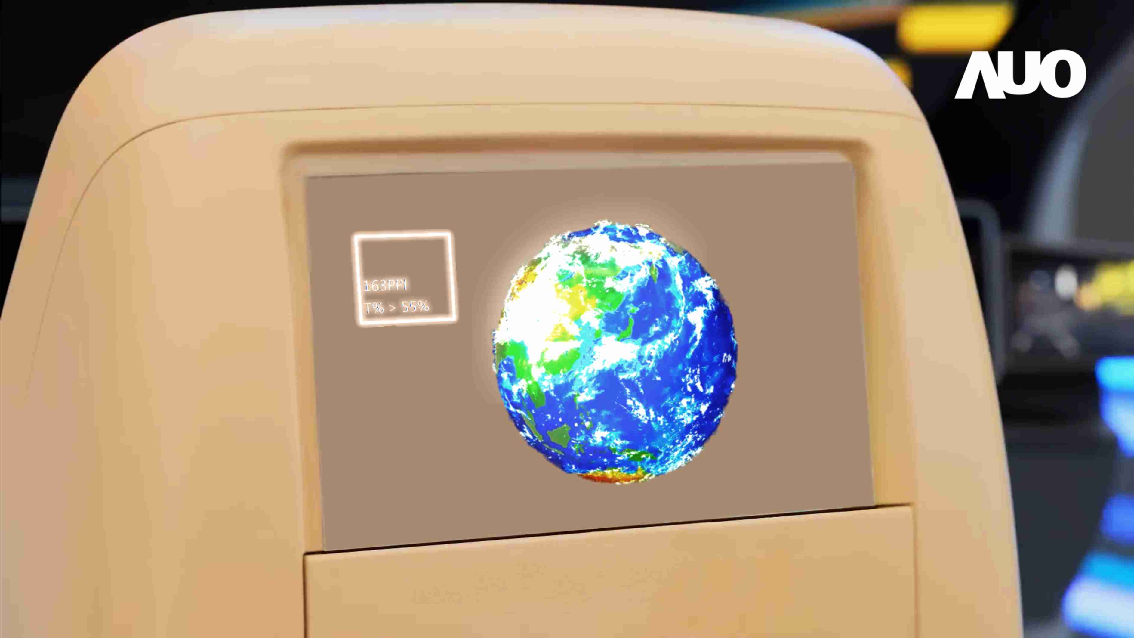 优游UB8突破设计与制程挑战，，，推出全球最高分辨率163ppi的13.5吋透明Micro LED面板，，，，并积极布局智能车市场，，，，以期拓展透明显示应用的可能性