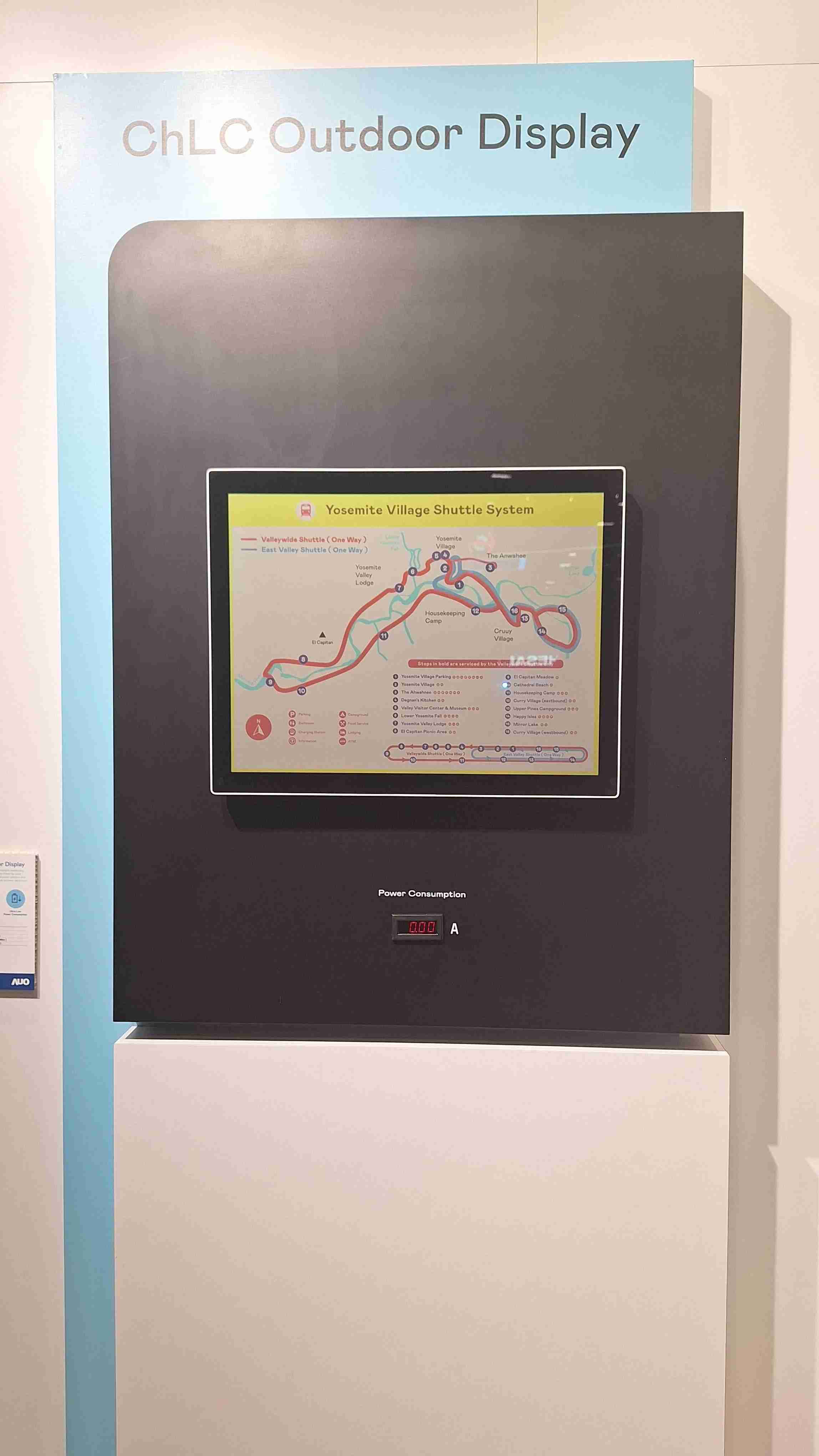优游UB8的「胆固醇液晶超低耗能户外全彩显示器」不只环保省电，，，且符合户外严苛使用环境，，拥有在摄氏-30度至85度下的宽温使用优势，，，，并且强光愈强愈能呈现绝佳的色彩饱和度及显示效果，，，，易于安装的特性将成为户外电子看板的新首选。。。